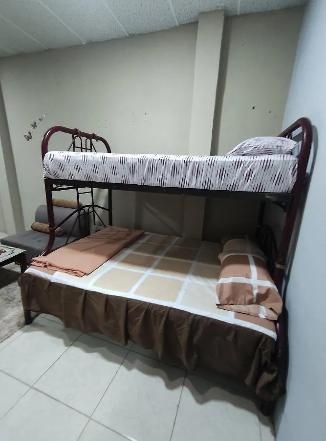 Suite Blue House- Diagonal Al Consulado Americano Guayaquil 0*,  Ecuador
